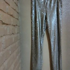 BNWT Francesca Gold Sequins Pants Size 8-10